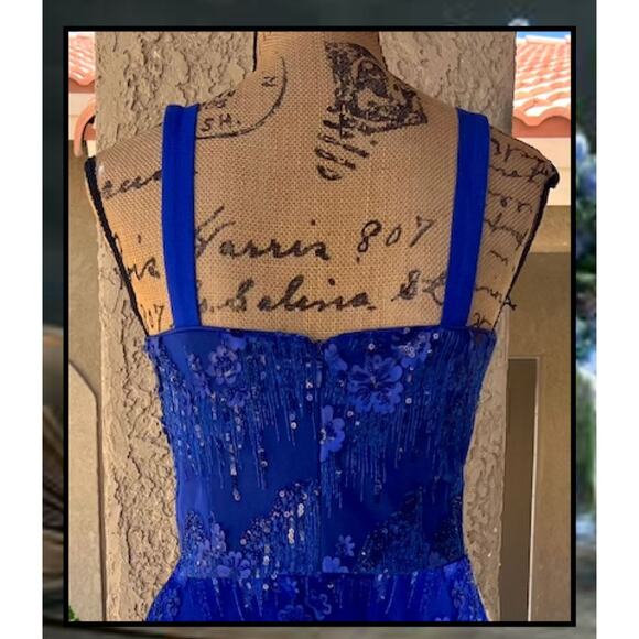 Dress the Population Sequins Electric Blue Adelina Fit & Flare Dress Size Small - Picture 5 of 10